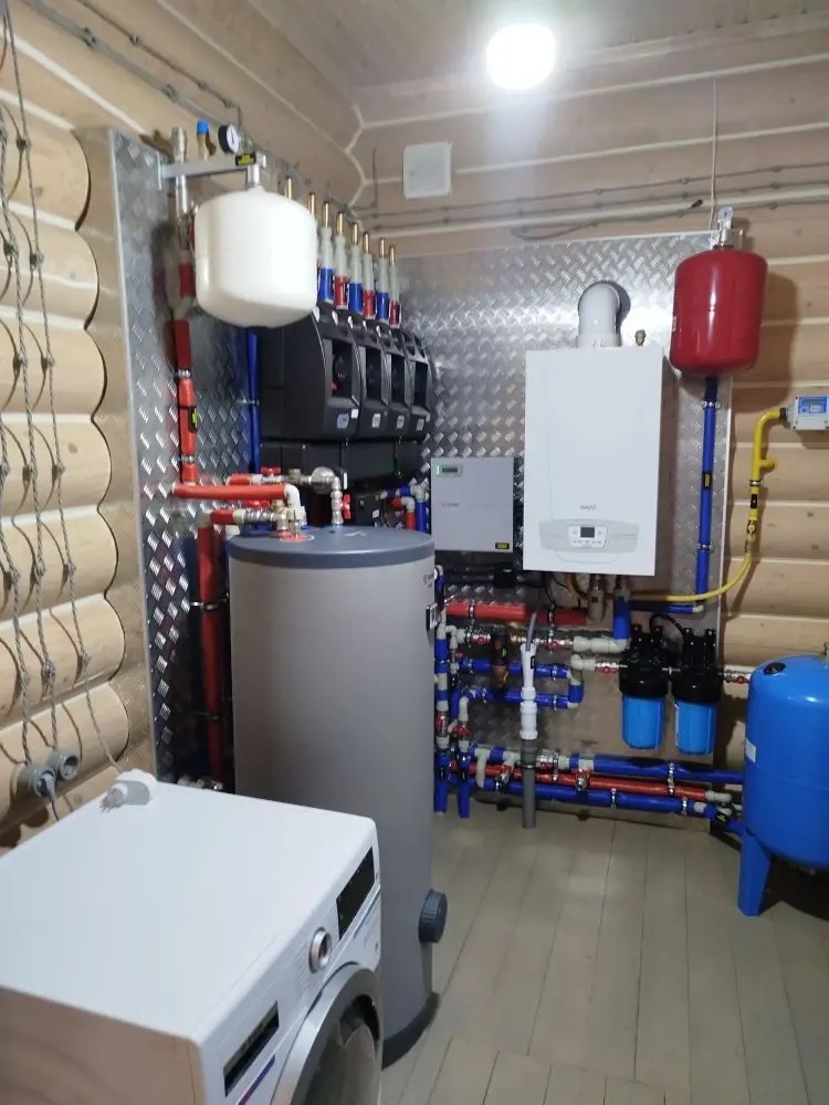 Реконструкция бойлерной в доме 230 м² — фото 1
